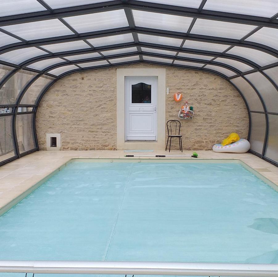 Les Gremilles Bed & Breakfast Bassoncourt Bagian luar foto