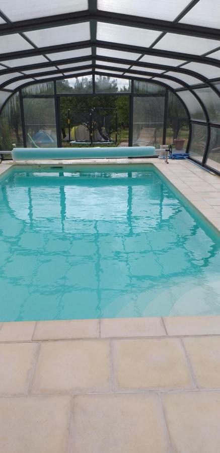 Les Gremilles Bed & Breakfast Bassoncourt Bagian luar foto